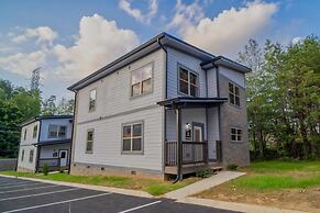 Brand New 4 4 Minutes to Dollywood Hot Tub