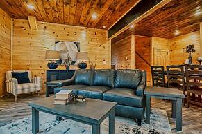 Brand New 4 4 Minutes to Dollywood Hot Tub