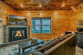 Brand New 4 4 Minutes to Dollywood Hot Tub