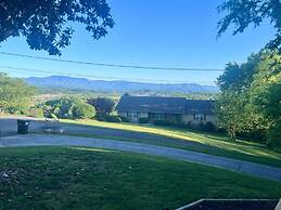 Unique 4bed 3bath A-frame