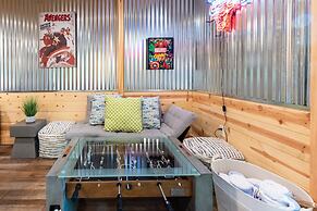 Luxury 3 2 5 Cabin Lake Views Theatre Gameroom