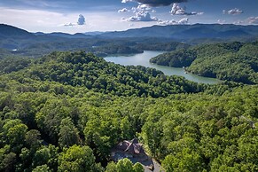 Luxury 3 2 5 Cabin Lake Views Theatre Gameroom