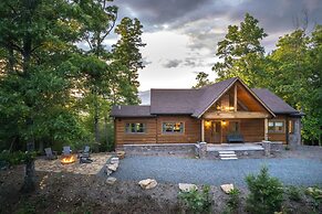 Luxury 3 2 5 Cabin Lake Views Theatre Gameroom