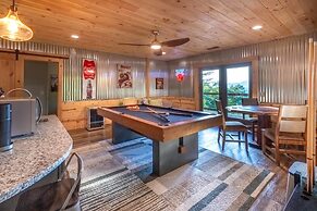 Luxury 3 2 5 Cabin Lake Views Theatre Gameroom