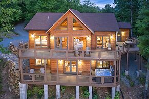 Luxury 3 2 5 Cabin Lake Views Theatre Gameroom