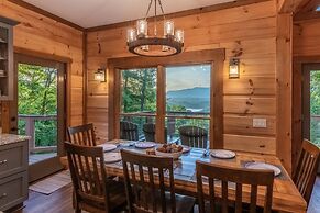 Luxury 3 2 5 Cabin Lake Views Theatre Gameroom