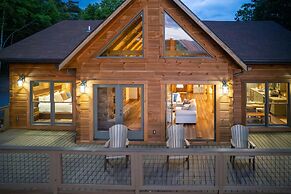 Luxury 3 2 5 Cabin Lake Views Theatre Gameroom