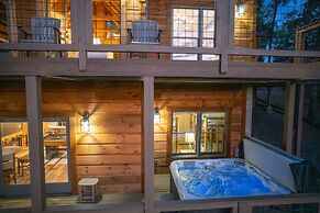 Luxury 3 2 5 Cabin Lake Views Theatre Gameroom