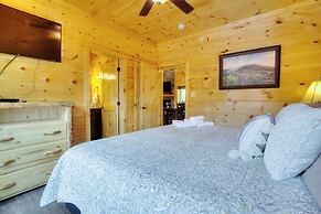 5 Master Suites 5 6bath Cabin 5 min to Gsmnp