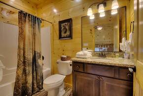 5 Master Suites 5 6bath Cabin 5 min to Gsmnp