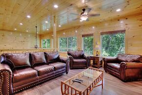 5 Master Suites 5 6bath Cabin 5 min to Gsmnp
