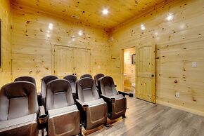 5 Master Suites 5 6bath Cabin 5 min to Gsmnp