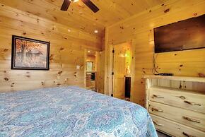 5 Master Suites 5 6bath Cabin 5 min to Gsmnp