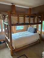 Lake Views Luxury Hottub Game Rm 5bed 4 5bath