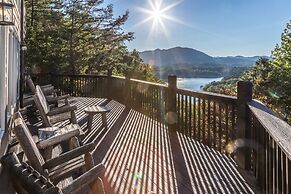 Lake Views Luxury Hottub Game Rm 5bed 4 5bath