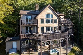 Lake Views Luxury Hottub Game Rm 5bed 4 5bath