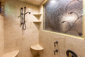 Lake Views Luxury Hottub Game Rm 5bed 4 5bath