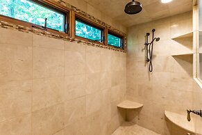 Lake Views Luxury Hottub Game Rm 5bed 4 5bath