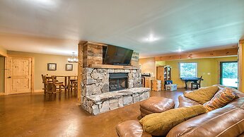 Slps 24 12m Town 7acre Huge Yard Theatre Gmroom