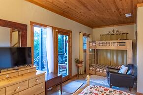 10min Dwtn Cashiers 5mn to Silverrun Waterfall