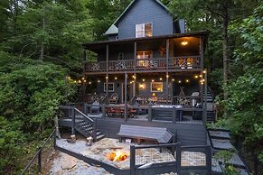 10min Dwtn Cashiers 5mn to Silverrun Waterfall