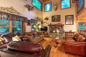 10min Dwtn Cashiers 5mn to Silverrun Waterfall