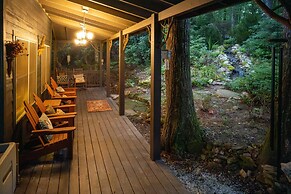 10min Dwtn Cashiers 5mn to Silverrun Waterfall