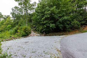 10min Dwtn Cashiers 5mn to Silverrun Waterfall