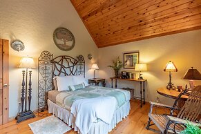 10min Dwtn Cashiers 5mn to Silverrun Waterfall