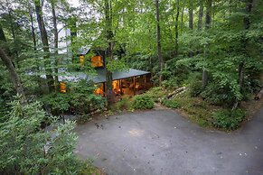 10min Dwtn Cashiers 5mn to Silverrun Waterfall