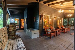 10min Dwtn Cashiers 5mn to Silverrun Waterfall