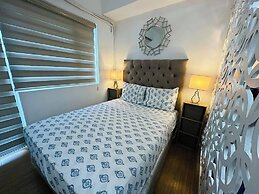 Taguig 1 Bedroom with Balcony Near Bgc