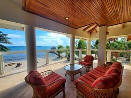 Lucky Duck Villa - Huge Beachfront Pool and Pier