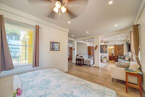 Lucky Duck Villa - Huge Beachfront Pool and Pier