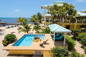 Lucky Duck Villa - Huge Beachfront Pool and Pier