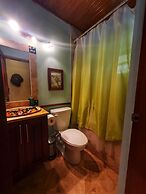 Lucky Duck Villa - Huge Beachfront Pool and Pier