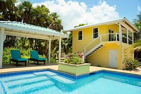 Lucky Duck Villa - Huge Beachfront Pool and Pier