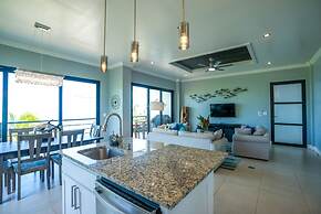 Oceanfront Sunset Gecko Condo - Ground Floor 1A