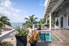 Luxury Oceanfront Villa w 2 Pools Beach Pier