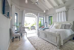 Luxury Oceanfront Villa w 2 Pools Beach Pier