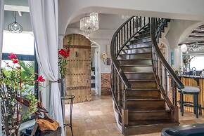 Luxury Oceanfront Villa w 2 Pools Beach Pier