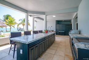 Luxury Oceanfront Villa w 2 Pools Beach Pier