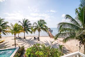 Luxury Oceanfront Villa w 2 Pools Beach Pier