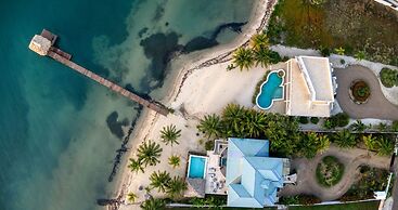 Luxury Oceanfront Villa w 2 Pools Beach Pier