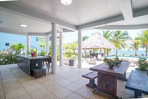 Luxury Oceanfront Villa w 2 Pools Beach Pier