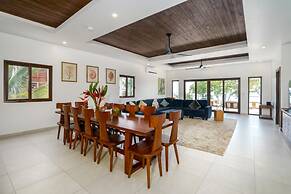 NEW Oceanfront 5 Bedroom Private Island Villa