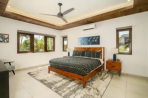 NEW Oceanfront 5 Bedroom Private Island Villa