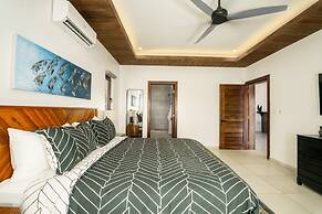 NEW Oceanfront 5 Bedroom Private Island Villa