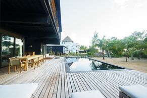 NEW Modern Ocean Front Villa on Private Island