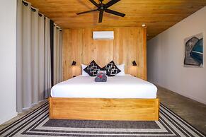 NEW Modern Ocean Front Villa on Private Island